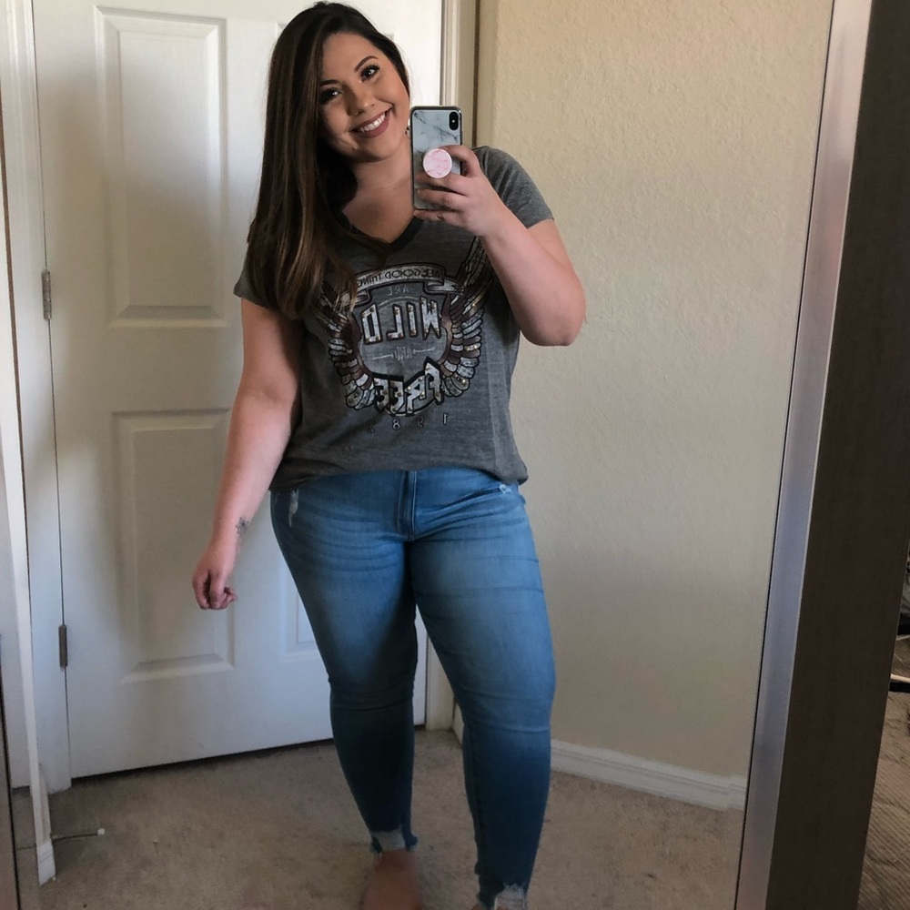 Graphic tee